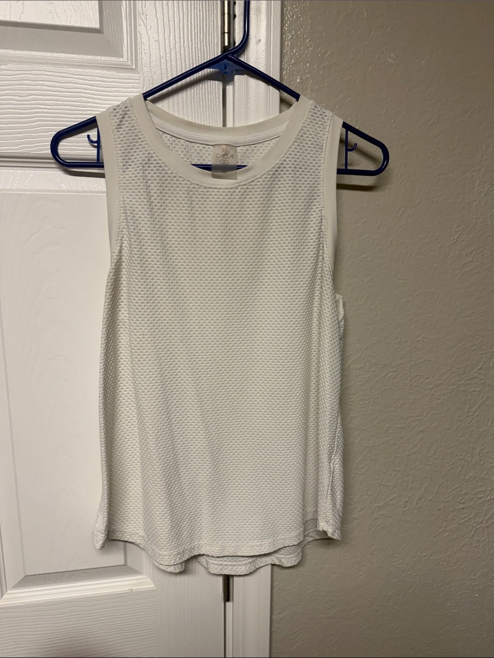 CALIA by Carrie Underwood White Mesh Sleeveless Tank